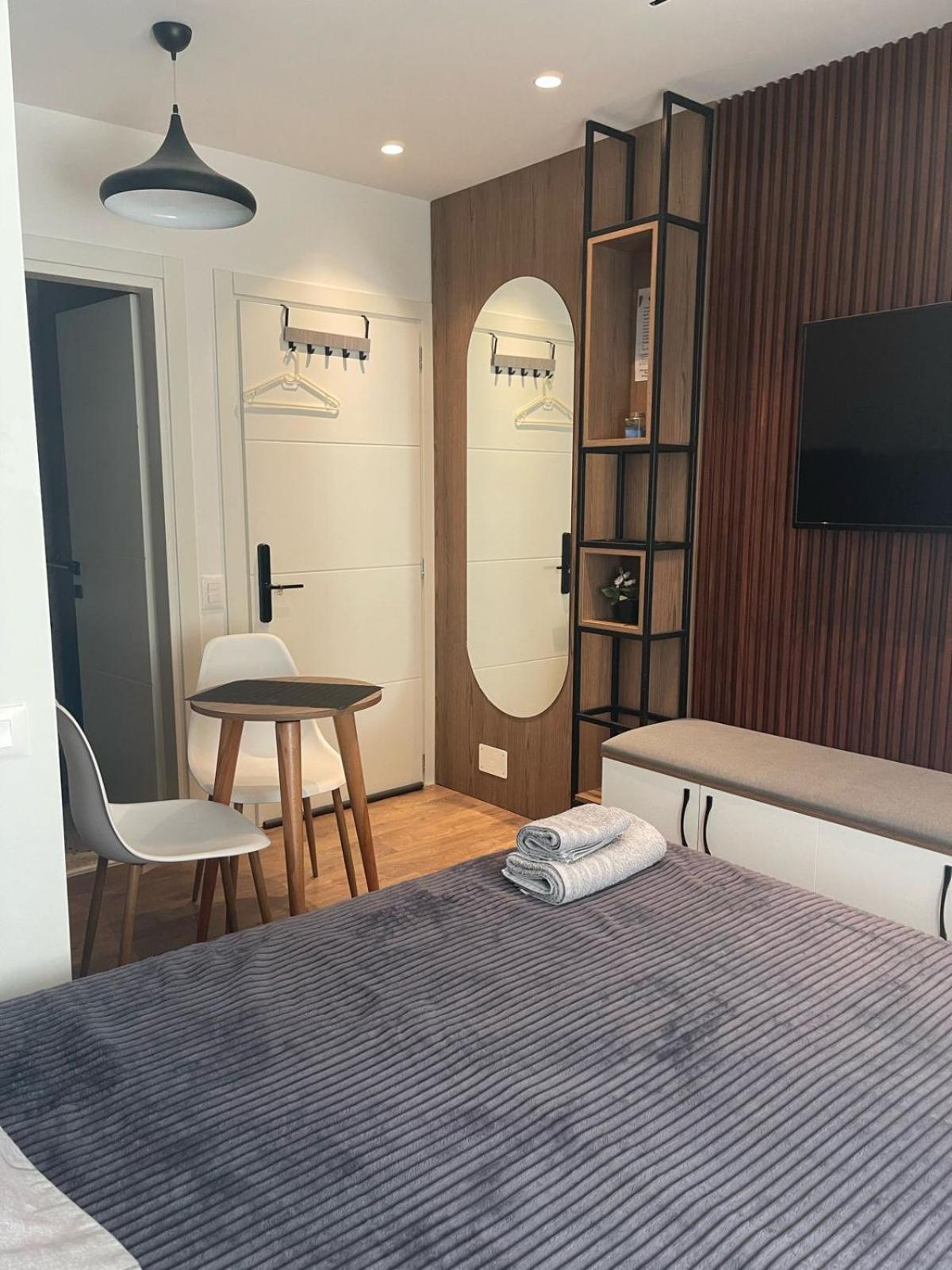 Downtown Studio Apartments Tirana Exteriér fotografie